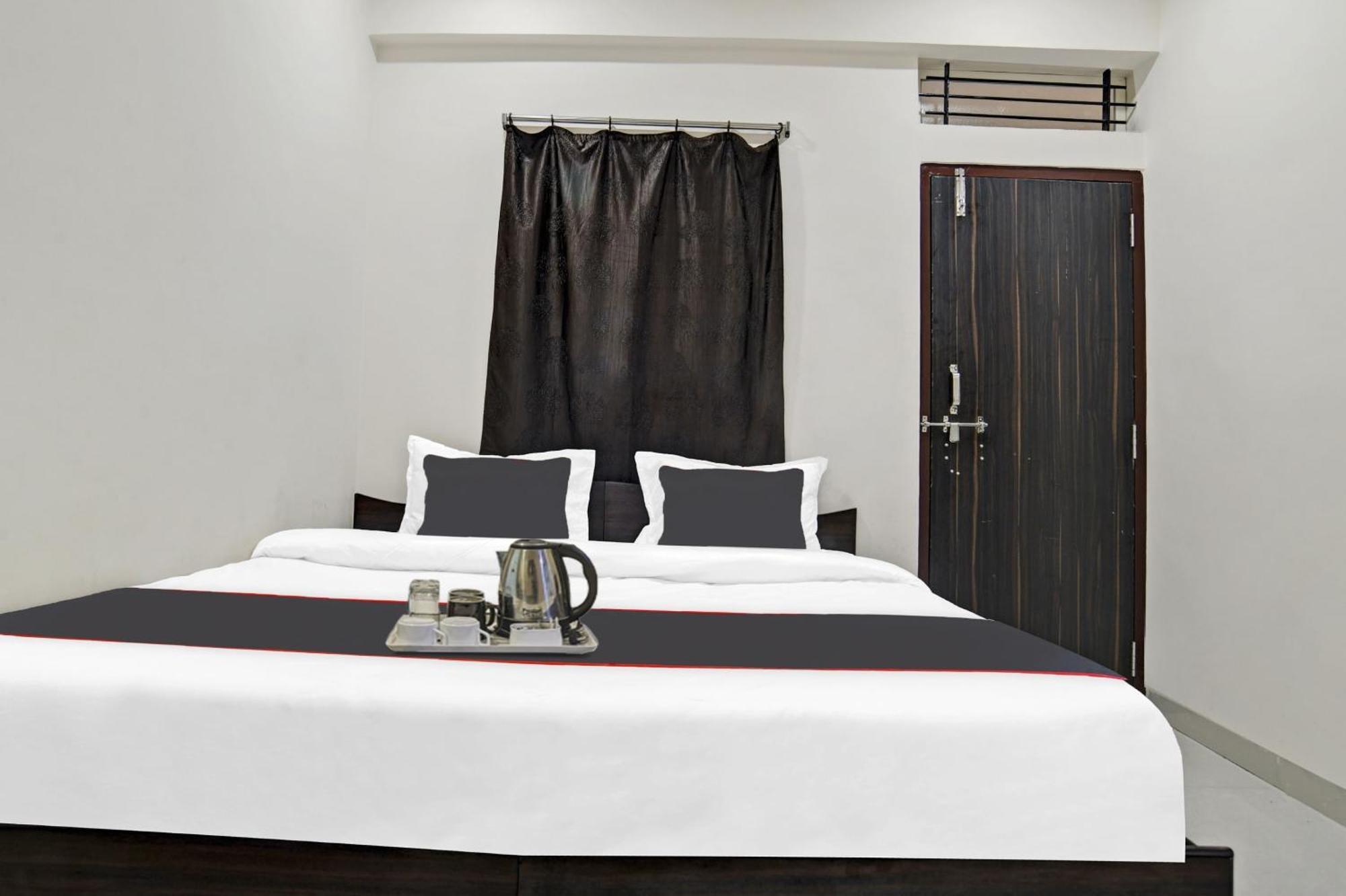 Hotel O Dream Palace Индаур Экстерьер фото