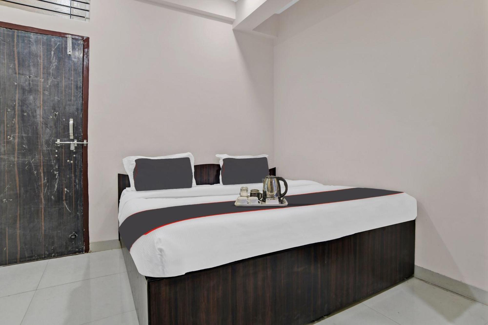 Hotel O Dream Palace Индаур Экстерьер фото